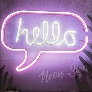 NEW Pink and White Neon 'HELLO’ Sign LED light USB powered includes cube.
